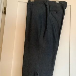 Dress up/down Capris